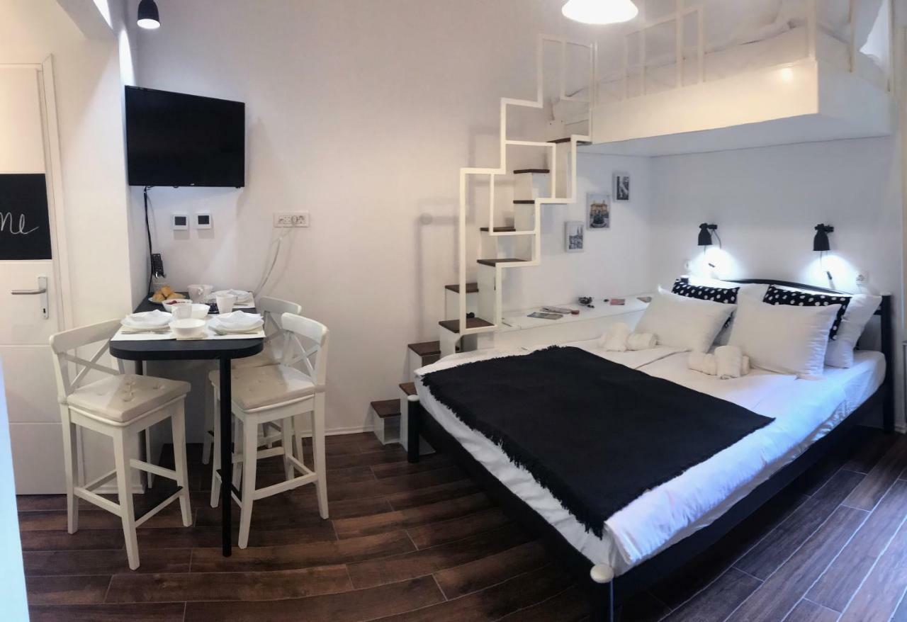 Mely Apartment In The City Center Zagreb Exteriör bild