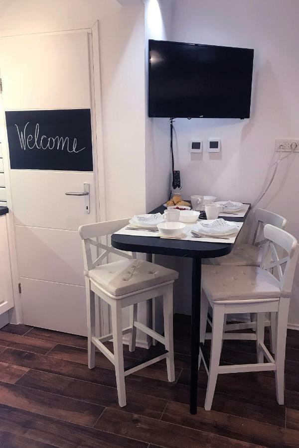 Mely Apartment In The City Center Zagreb Exteriör bild
