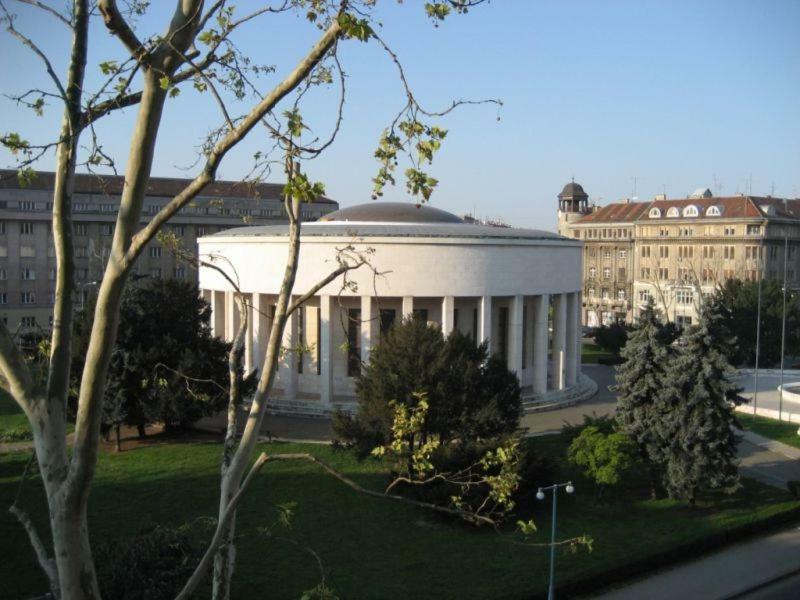 Mely Apartment In The City Center Zagreb Exteriör bild